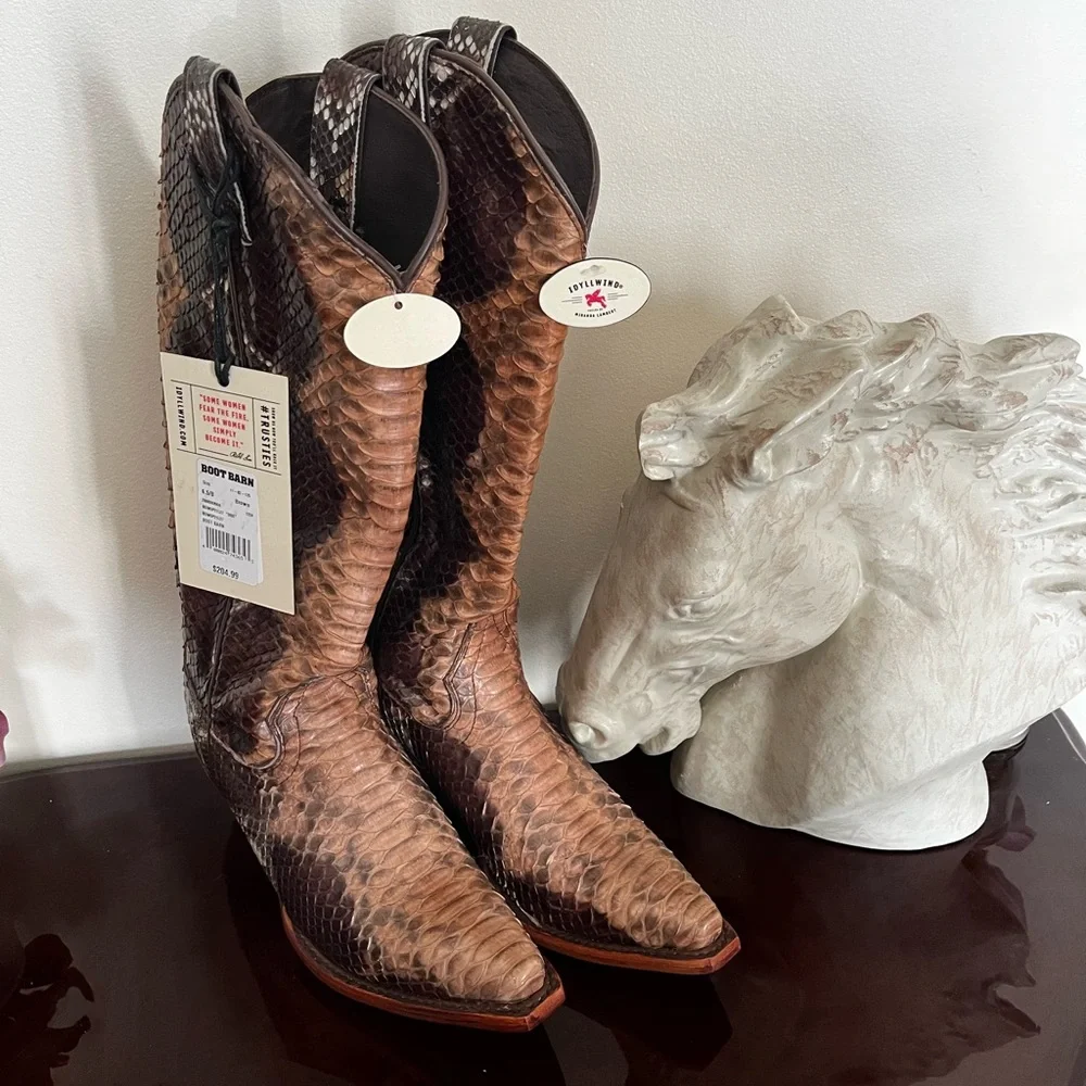 Idyllwind Brown Textured Western Cowboy Boots - Picture 1 of 6